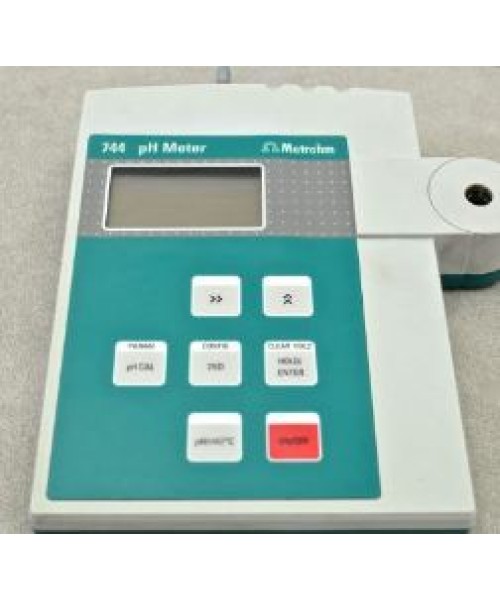 744 PH METER